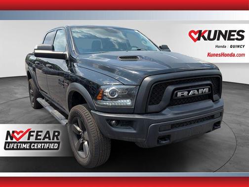 Diamond Black 2019 RAM 1500 Classic Warlock