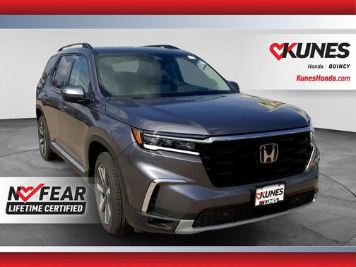Gray 2025 Honda Pilot Elite