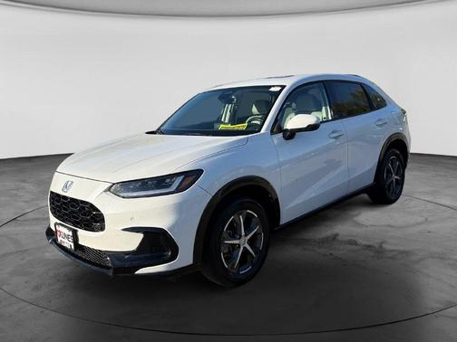 Platinum White 2024 Honda HR-V EX-L