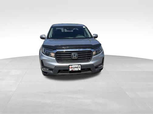 Silver 2023 Honda Ridgeline RTL