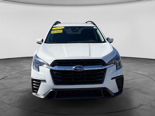 Crystal White Pearl 2025 Subaru Ascent Premium