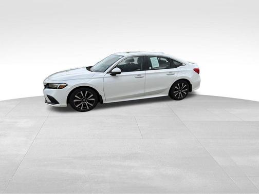 White 2023 Honda Civic EX