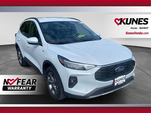 Silver Metallic 2025 Ford Escape ST-Line Select