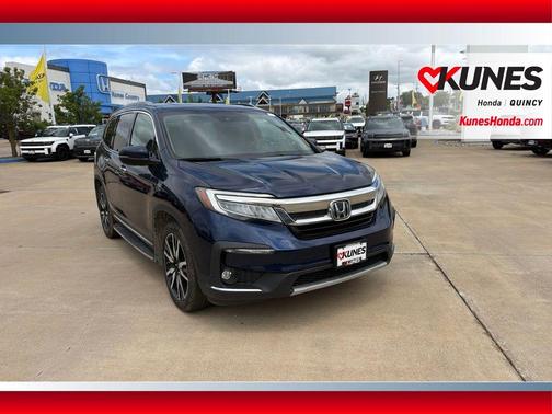 Blue 2022 Honda Pilot Touring 8-Passenger