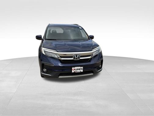Blue 2022 Honda Pilot Touring 8-Passenger