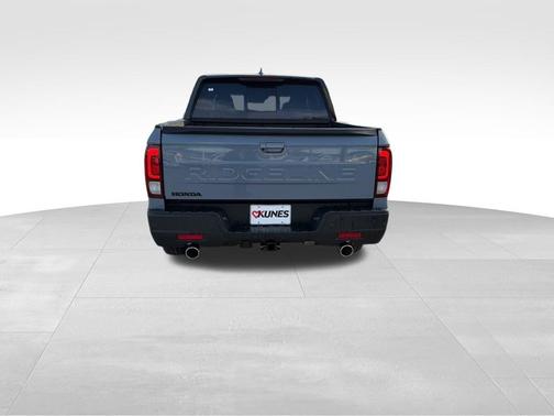 Sonic Gray Pearl 2026 Honda Ridgeline Black Edition