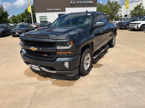 Graphite Metallic 2017 Chevrolet Silverado 1500 LT