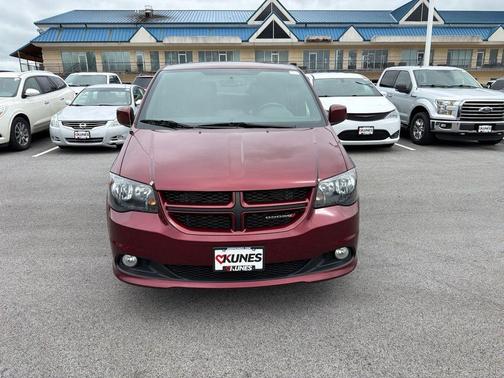 Octane Red Pearlcoat 2018 Dodge Grand Caravan GT