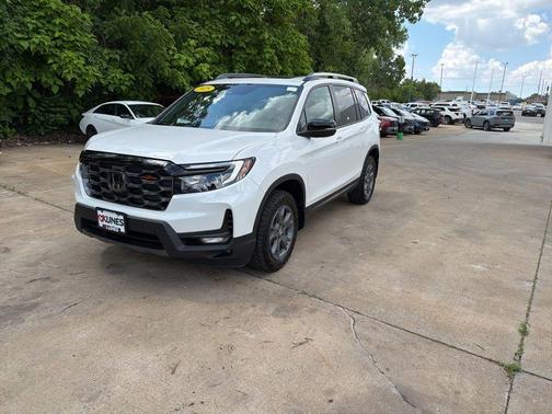 White 2025 Honda Passport TrailSport