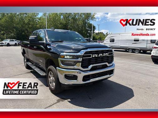 Diamond Black 2026 RAM 2500 Big Horn
