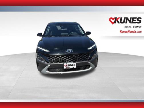 Ultra Black 2022 Hyundai KONA SE