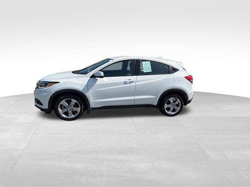 Modern Steel Metallic 2021 Honda HR-V LX