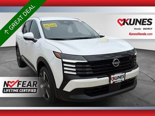 Aspen White Tri 2025 Nissan Kicks SR