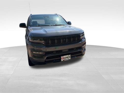 Metallic 2024 Jeep Grand Wagoneer L Series II