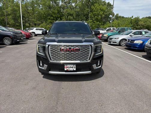 Black 2021 GMC Yukon Denali