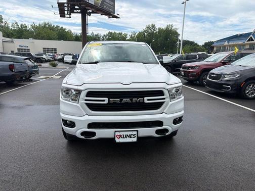 Bright White Clearcoat 2020 RAM 1500 Big Horn