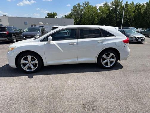 Blizzard Pearl 2009 Toyota Venza