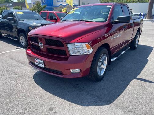 Deep Cherry Red Crystal Pearlcoat 2012 RAM 1500 ST
