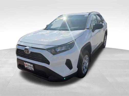 White 2019 Toyota RAV4 LE