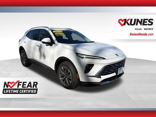 Summit White 2024 Buick Envision Preferred