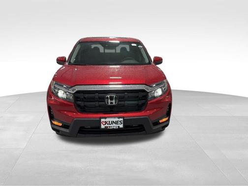 Radiant Red Metallic II 2026 Honda Ridgeline RTL