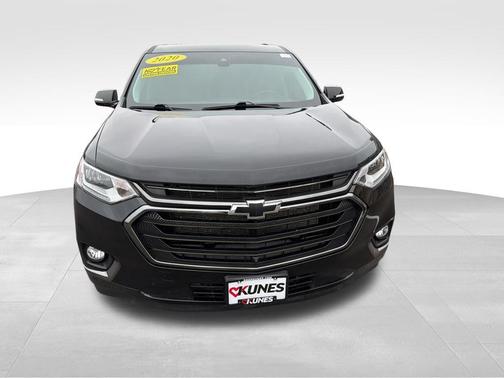 Black 2020 Chevrolet Traverse Premier