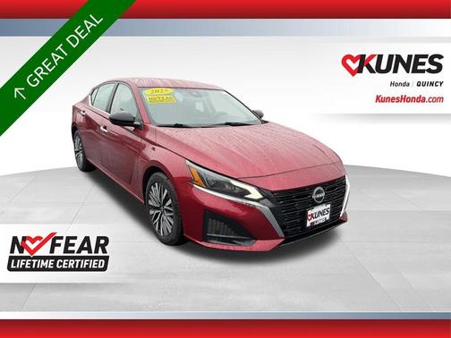 Scarlet Ember 2025 Nissan Altima SV