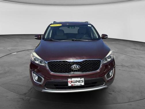 Sangria Red 2017 Kia Sorento EX