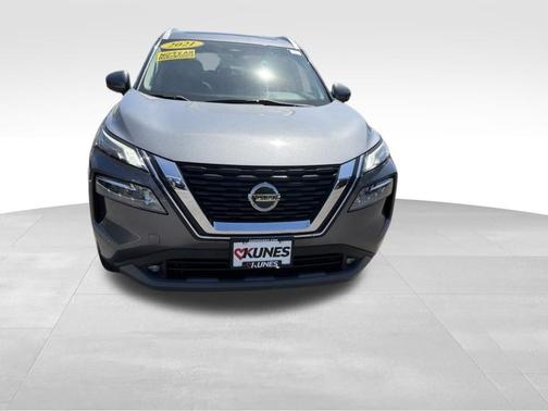 Gun Metallic 2021 Nissan Rogue SL