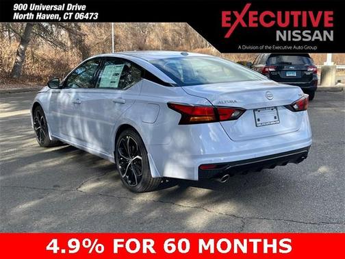 2025 Nissan Altima SR