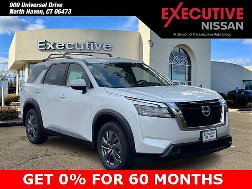2025 Nissan Pathfinder SV
