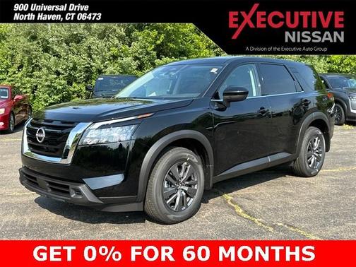 2025 Nissan Pathfinder S