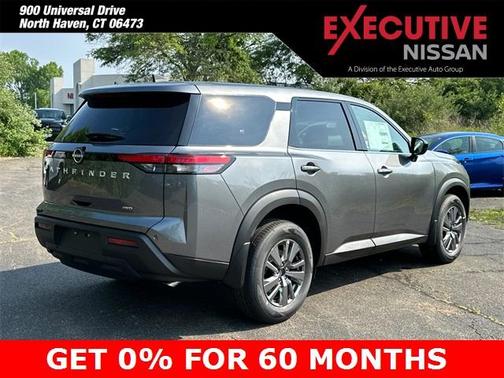 2025 Nissan Pathfinder S