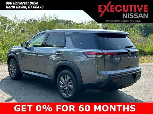 2025 Nissan Pathfinder S