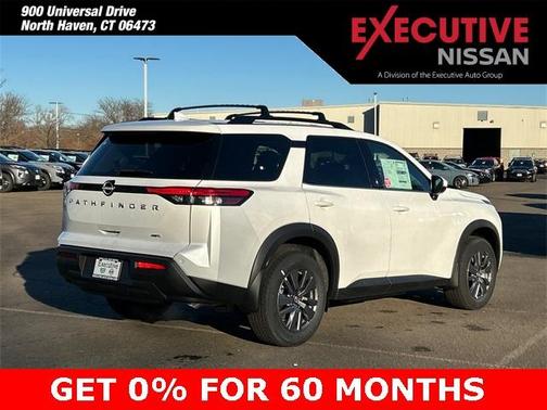 2025 Nissan Pathfinder SV