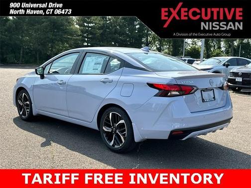 2025 Nissan Versa 1.6 SR