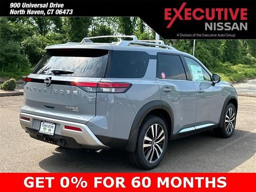 2025 Nissan Pathfinder Platinum