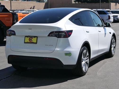 2023 Tesla Model Y Long Range Dual Motor All-Wheel Drive