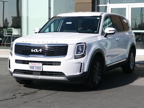 2022 Kia Telluride LX