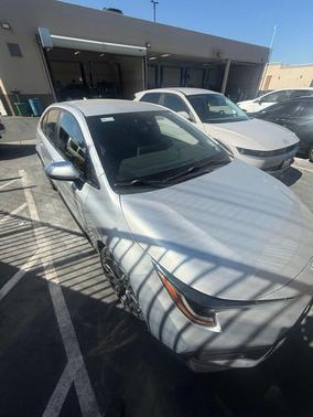 Classic Silver Metallic 2021 Toyota Corolla SE