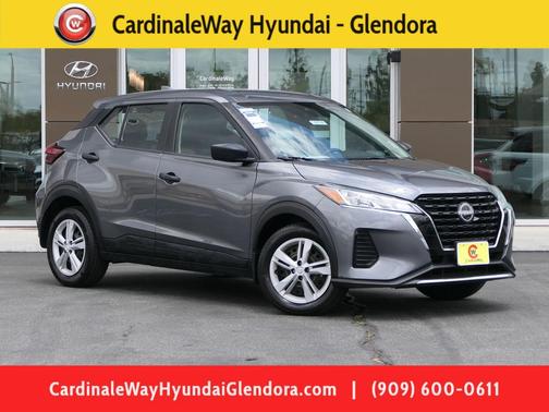 Gun Metallic 2024 Nissan Kicks S