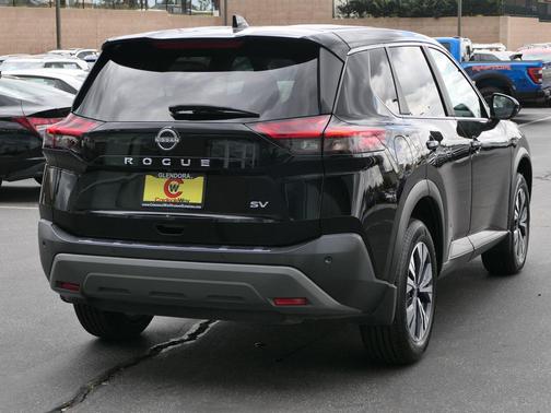 Super Black 2023 Nissan Rogue SV