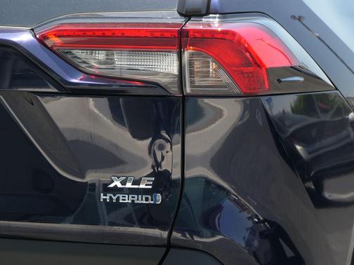 Blueprint 2022 Toyota RAV4 Hybrid XLE Premium