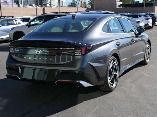 2026 Hyundai SONATA SEL