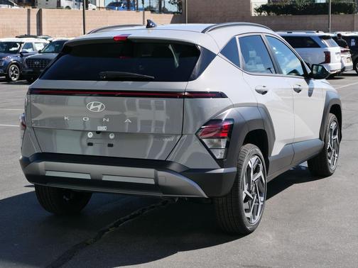 Cyber Gray Metallic 2026 Hyundai KONA SEL Premium