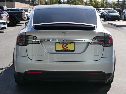 2018 Tesla Model X 75D