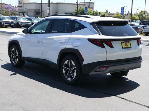 Scarlet Red 2026 Hyundai TUCSON SEL