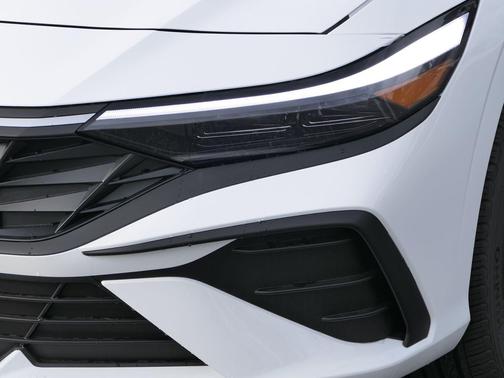 2026 Hyundai ELANTRA Sport