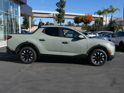 2025 Hyundai SANTA CRUZ SE