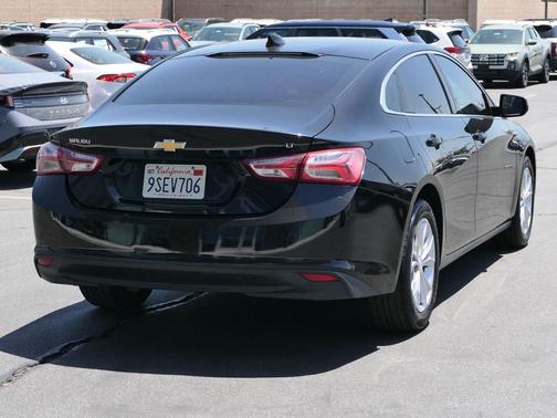 Black Metallic 2019 Chevrolet Malibu LT
